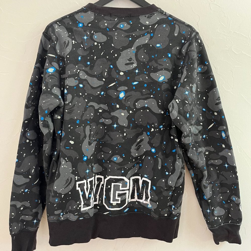 BAPE Space Camo Shark Crewneck - Picture 2 of 2